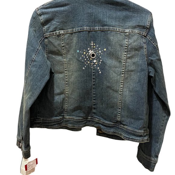 Vera Vera NWT Size XL Denim Light Wash Jean Jacket With Embellishments & Cutouts - Picture 2 of 2